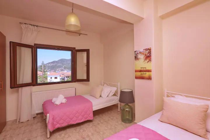 Skopelos Chara'S Lux Apartment Exterior photo