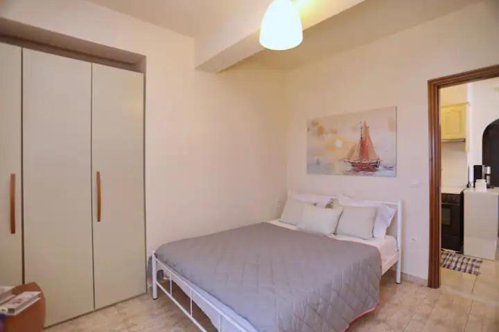 Skopelos Chara'S Lux Apartment Exterior photo